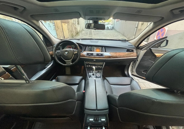 BMW 5GT cena 43999 przebieg: 246300, rok produkcji 2009 z Biała małe 121